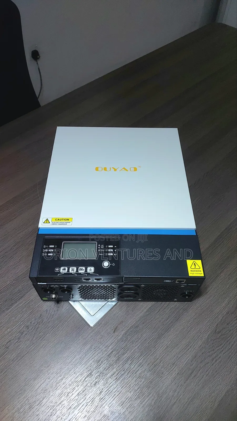 4kva 24v Hybrid Inverter ( High Voltage High Frequency)