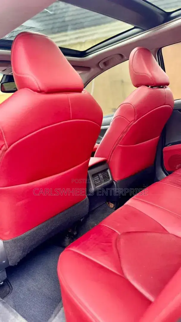 Toyota Camry 2020