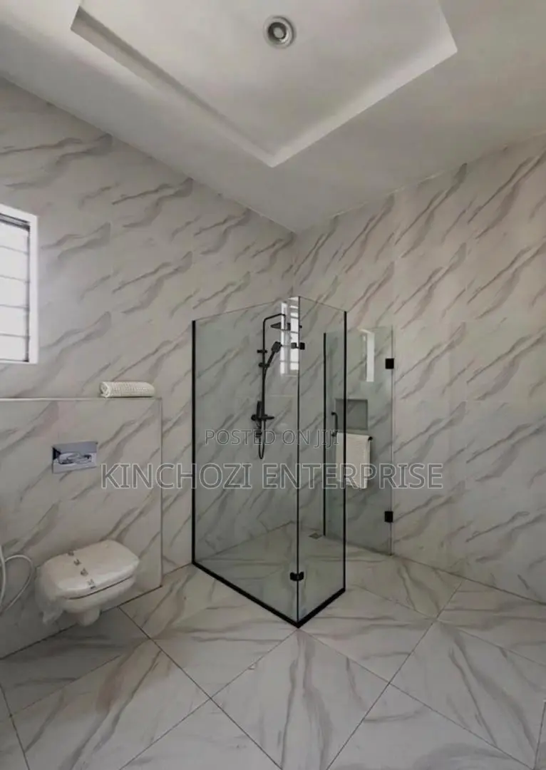 3bdrm Duplex in Apo Dutse, Zone B for rent