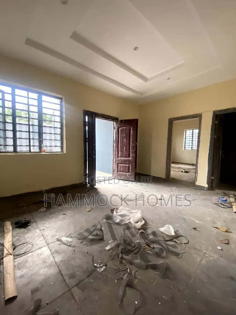 2bdrm Block of Flats in New Bodija Estate for rent