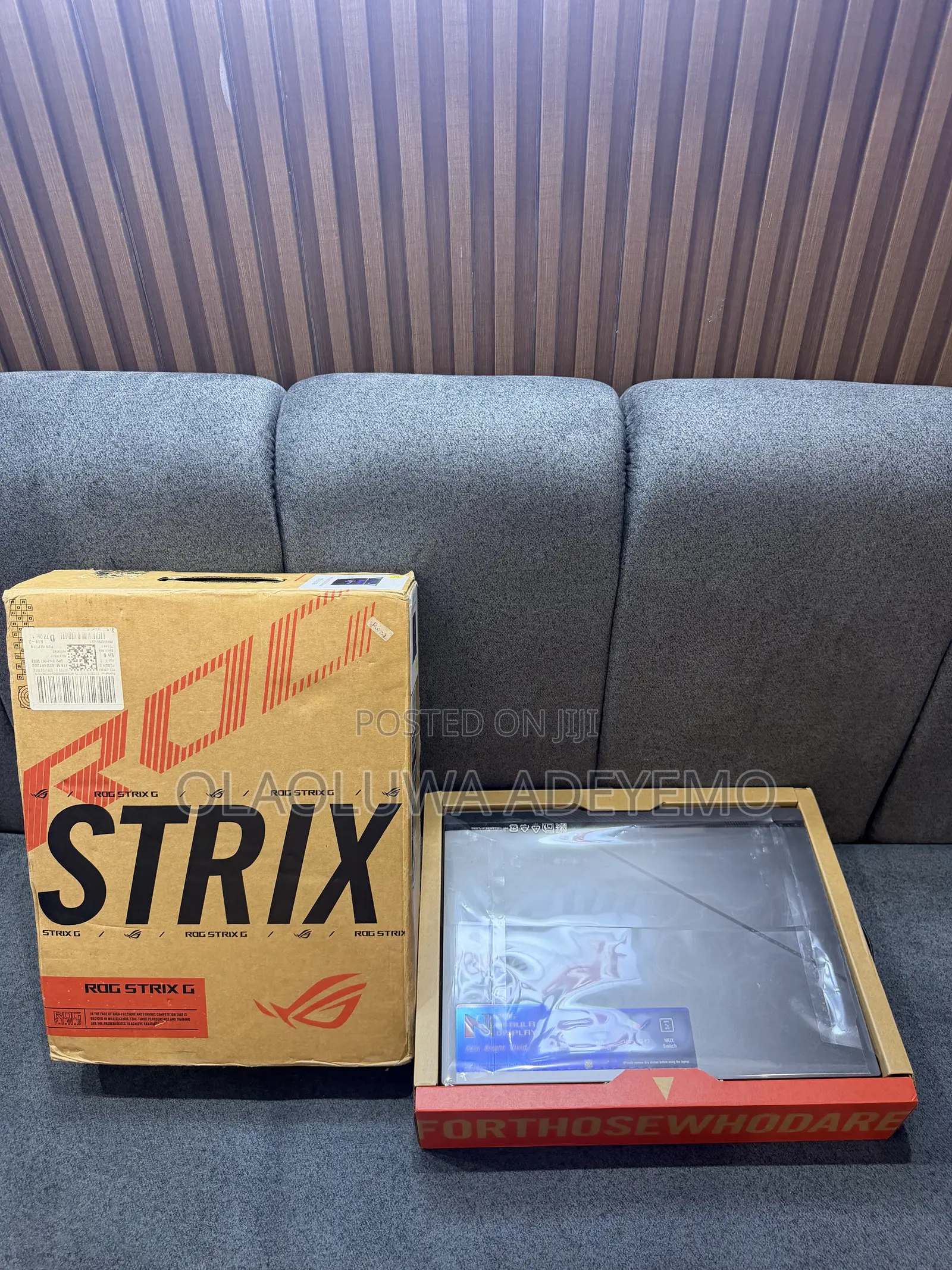 New Laptop Asus ROG Strix G18 32GB AMD Ryzen 9 SSD 1T