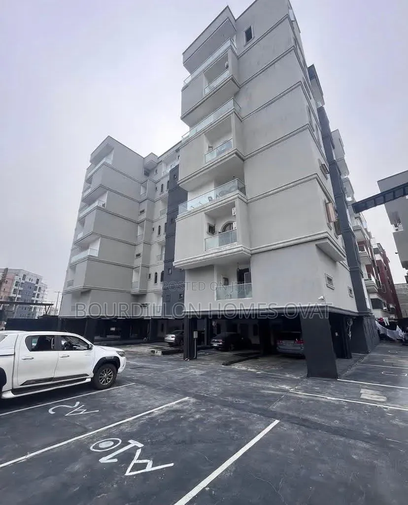 1bdrm Apartment in Freedomway Lekki for sale