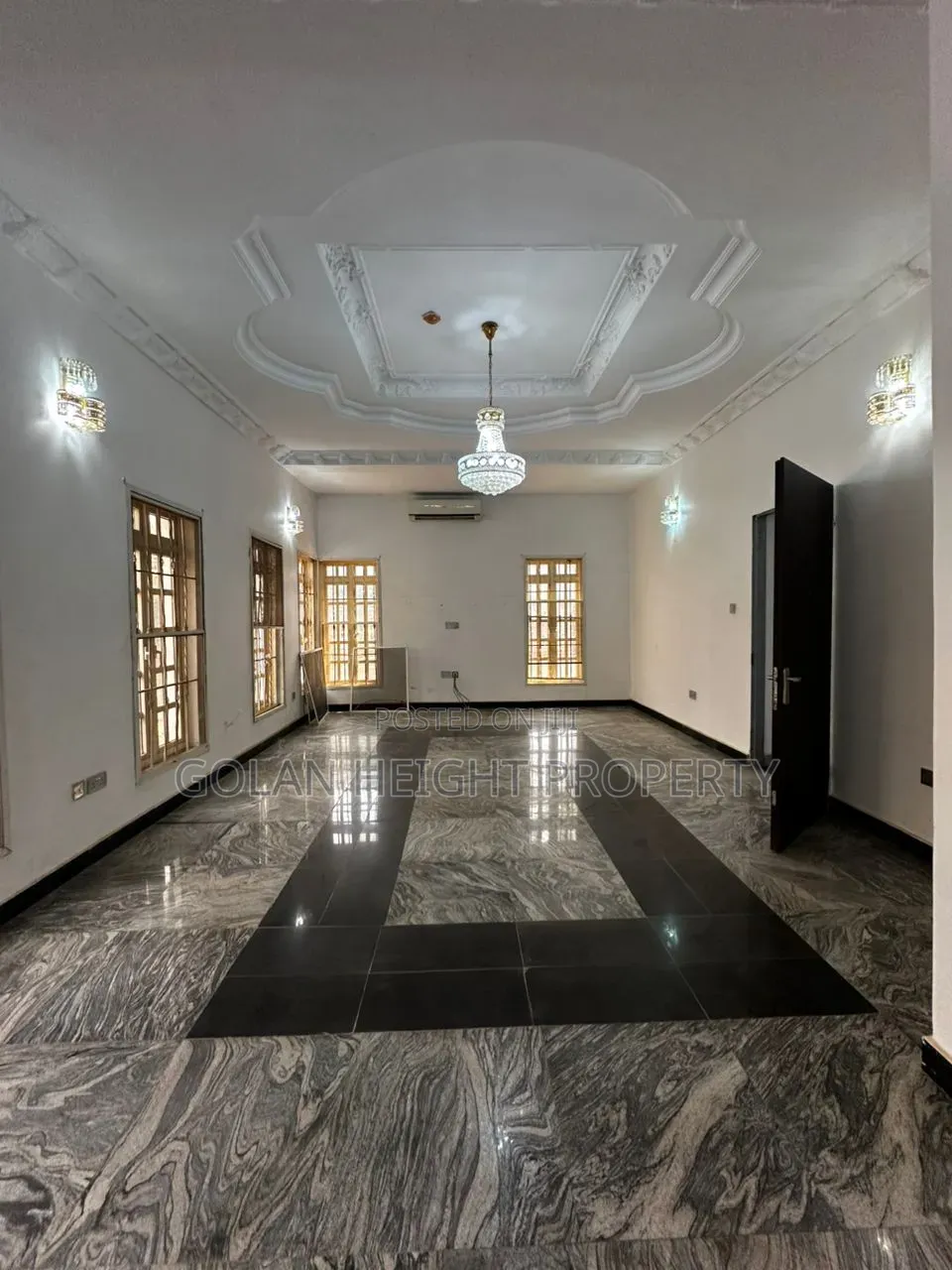 4bdrm Townhouse / Terrace in Diplomatic Zone City, Katampe Extension
