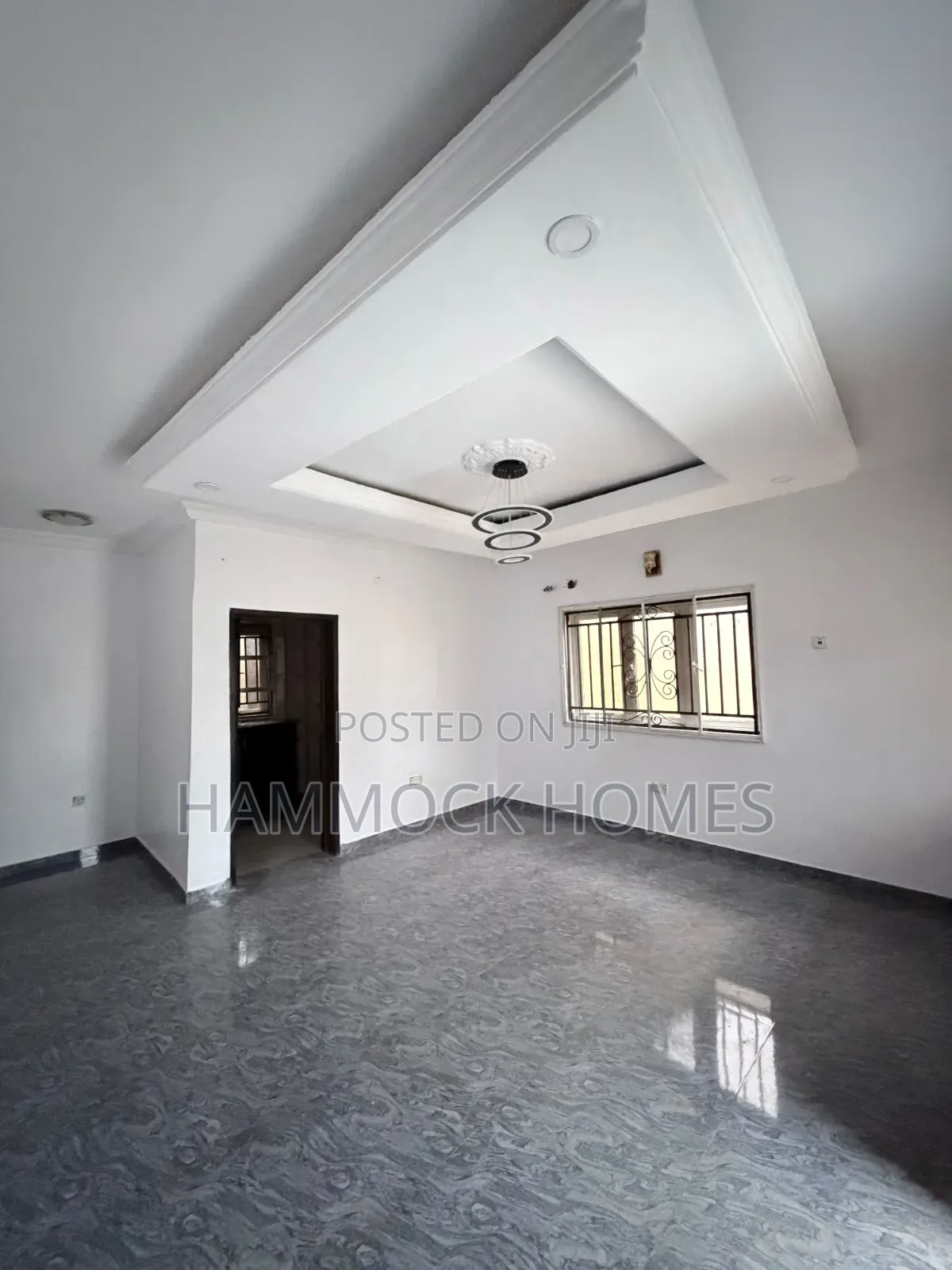 3bdrm Block of Flats in Ikolaba Gra, Bodija for rent