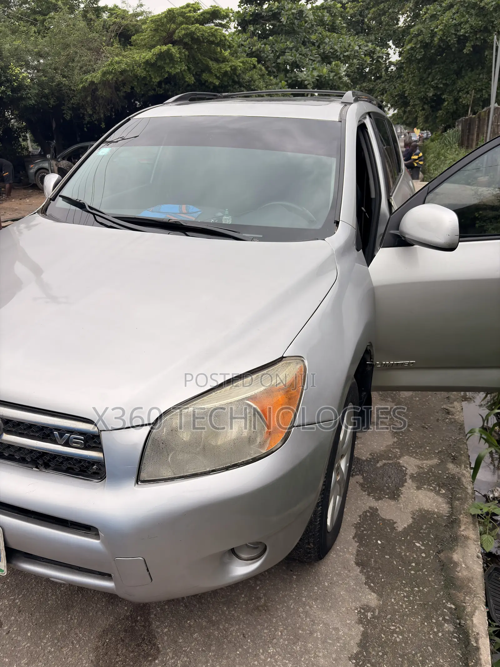 Toyota RAV4 V6 2007 Silver