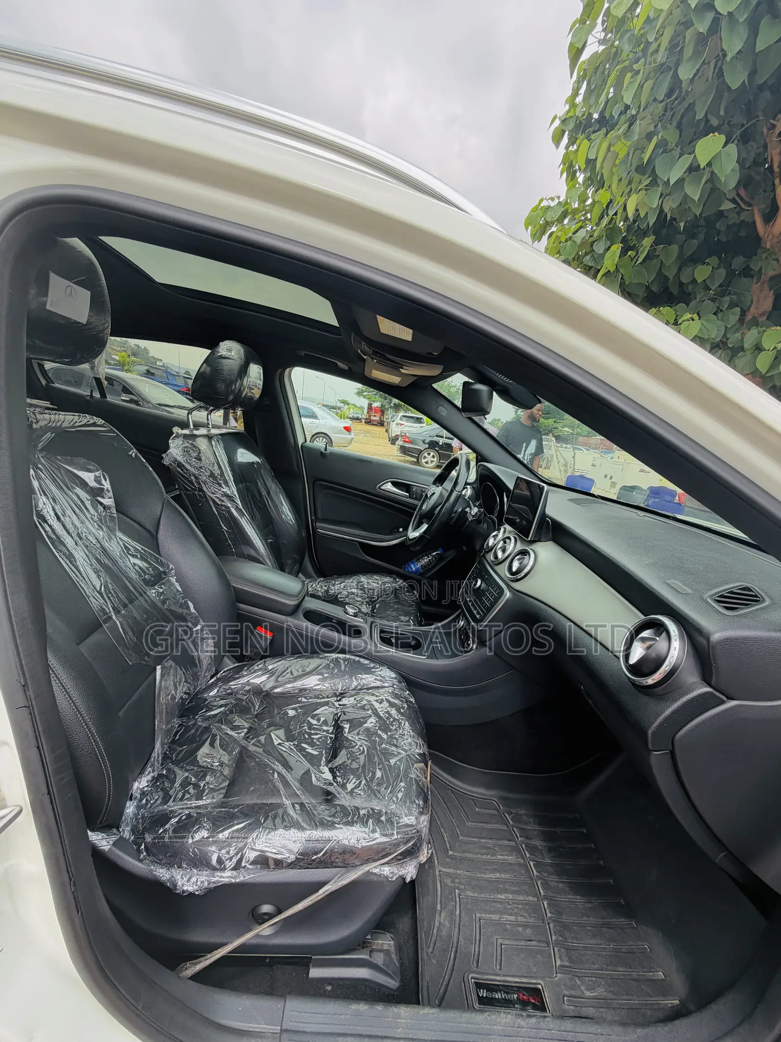 Mercedes-Benz CLA-Class CLA 250 4MATIC Wagon 2016 White