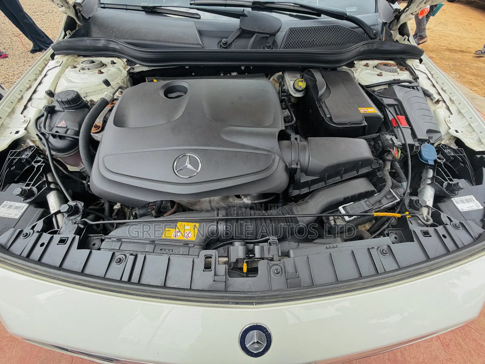 Mercedes-Benz CLA-Class CLA 250 4MATIC Wagon 2016 White