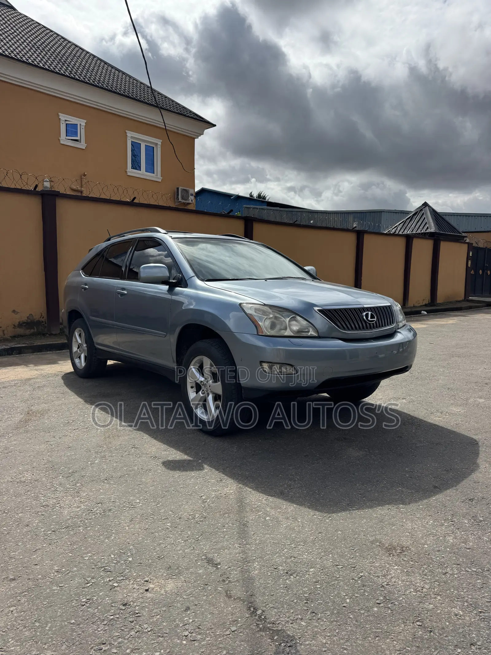 Lexus RX 330 2005 Blue