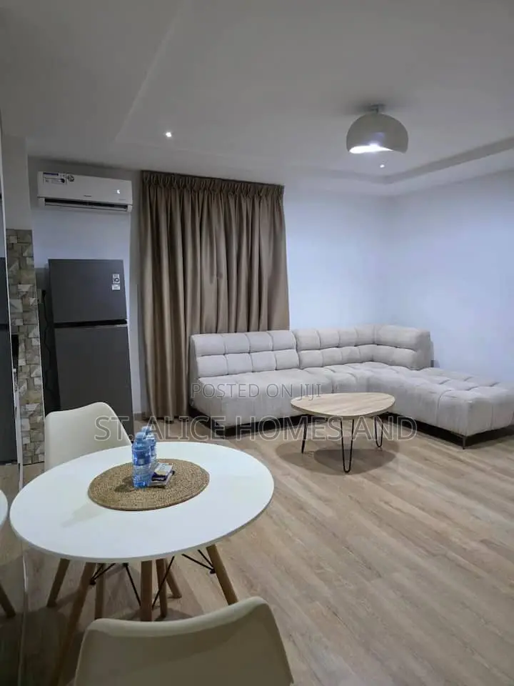 The Haus 2 Bedrooms Apartment, Enugu