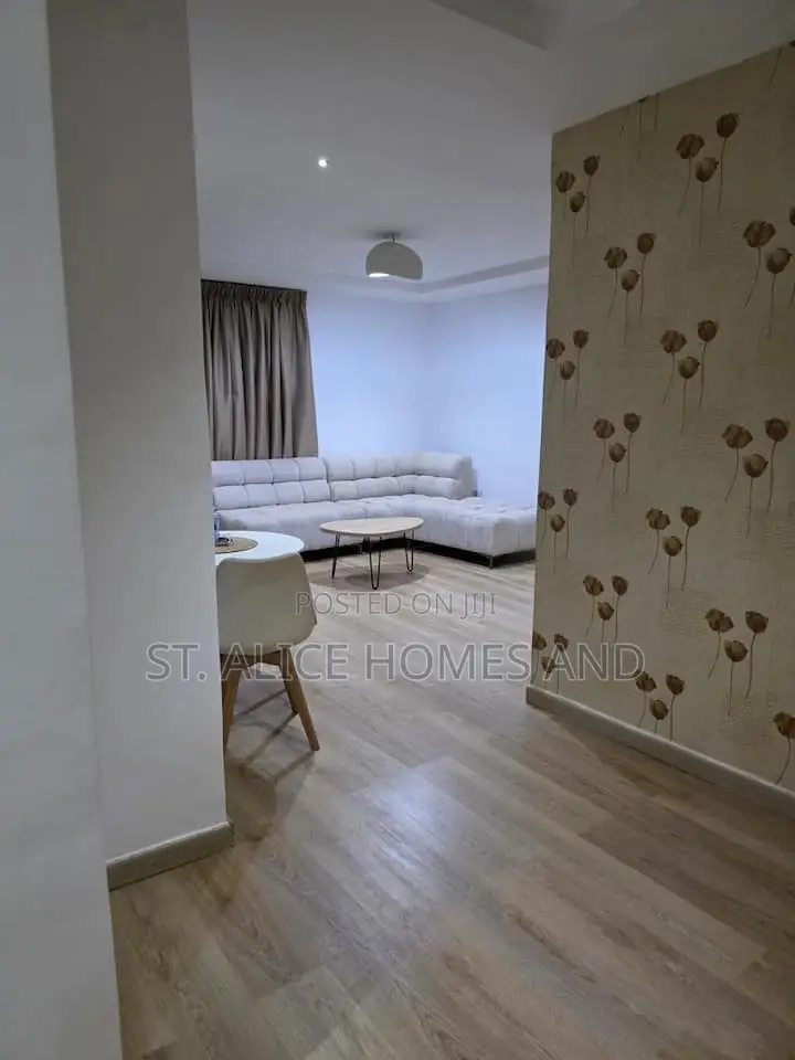 The Haus 2 Bedrooms Apartment, Enugu
