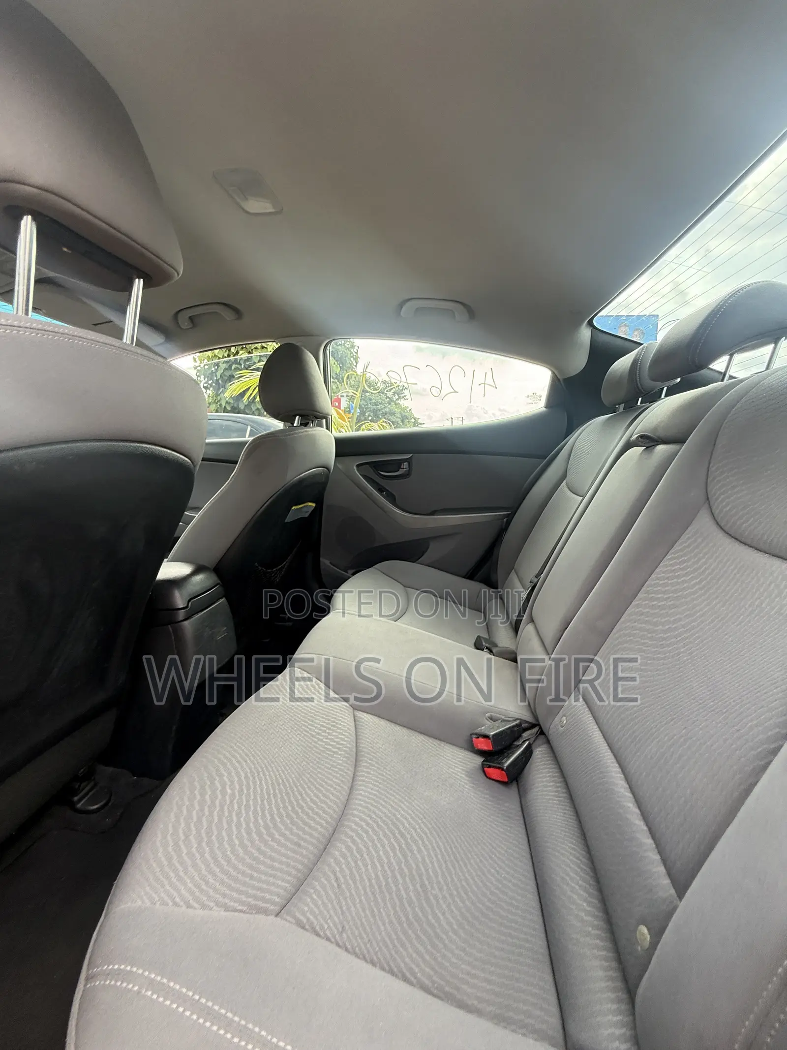 Hyundai Elantra Limited 4dr Sedan (1.8L 4cyl 6A) 2014 Gray