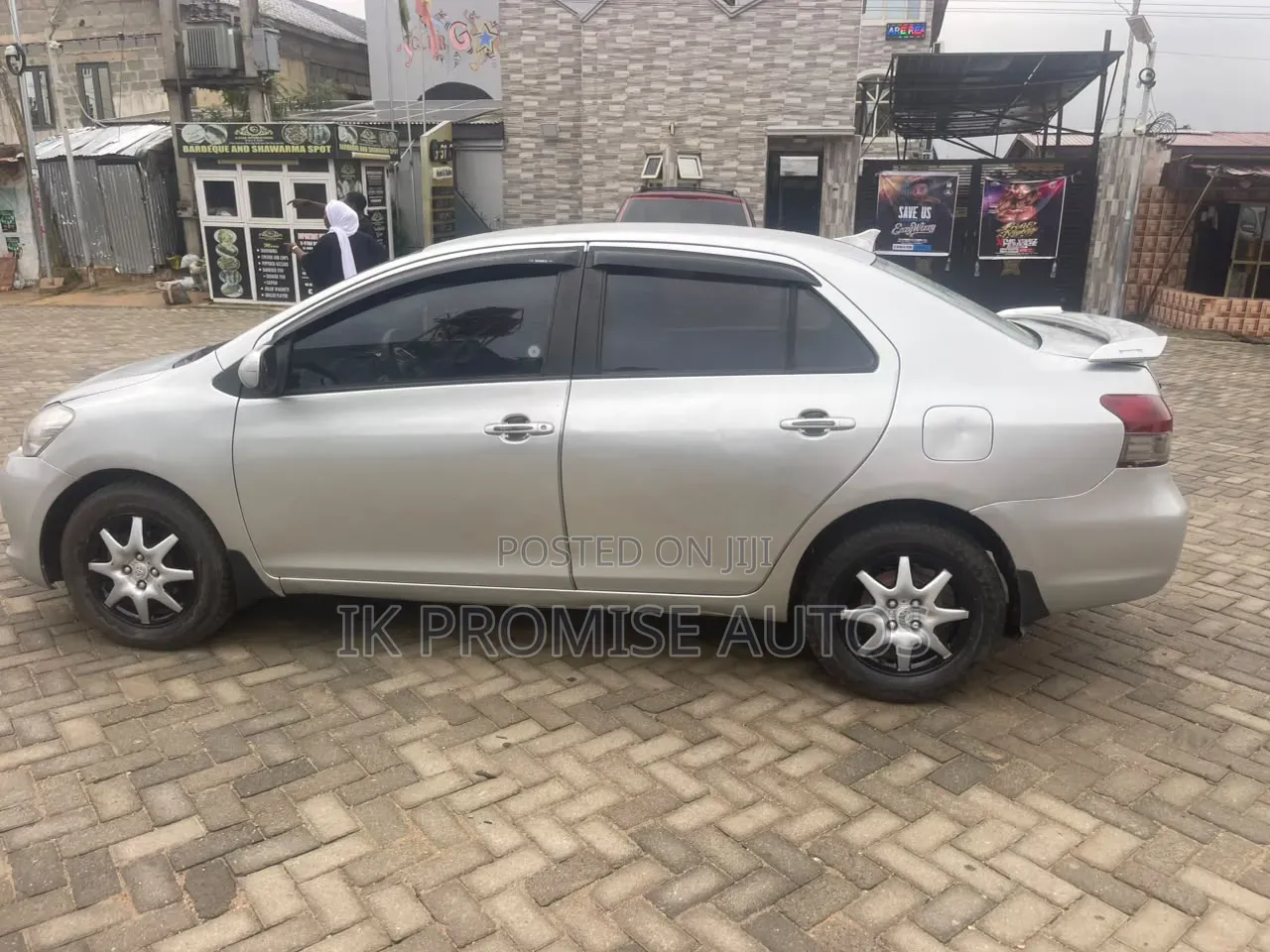 Toyota Yaris 2009 Silver