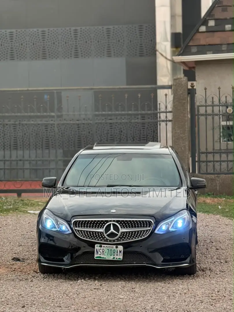 Mercedes-Benz E350 2014 Blue