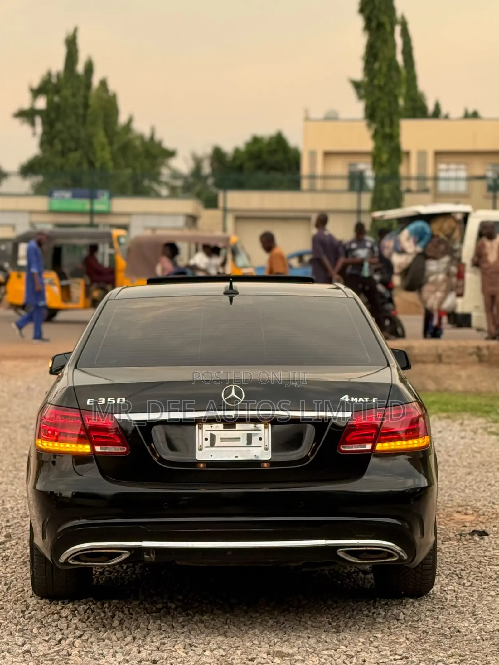 Mercedes-Benz E350 2014 Blue