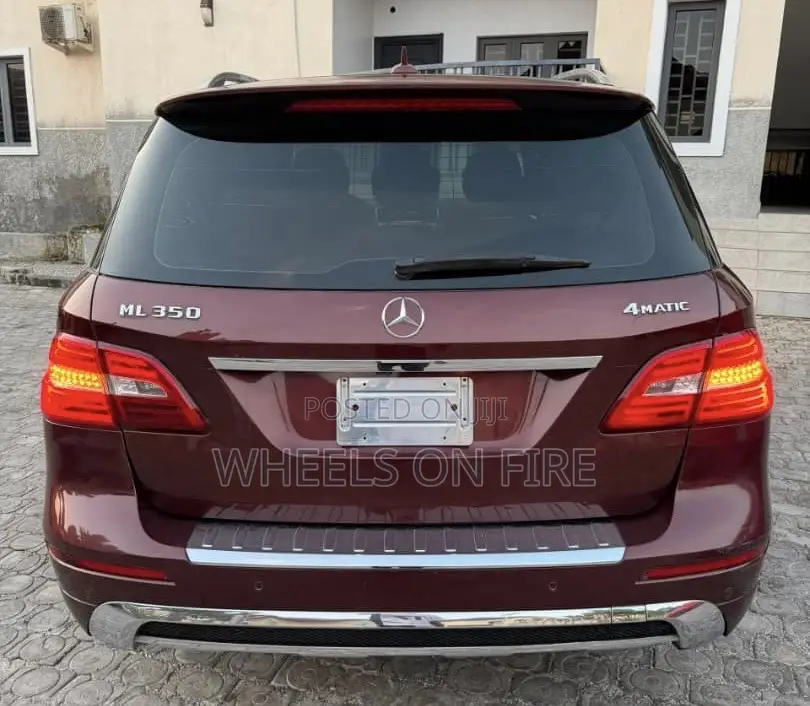 Mercedes-Benz M Class ML350 4MATIC 4dr SUV AWD (3.5L 6cyl 7A) 2014