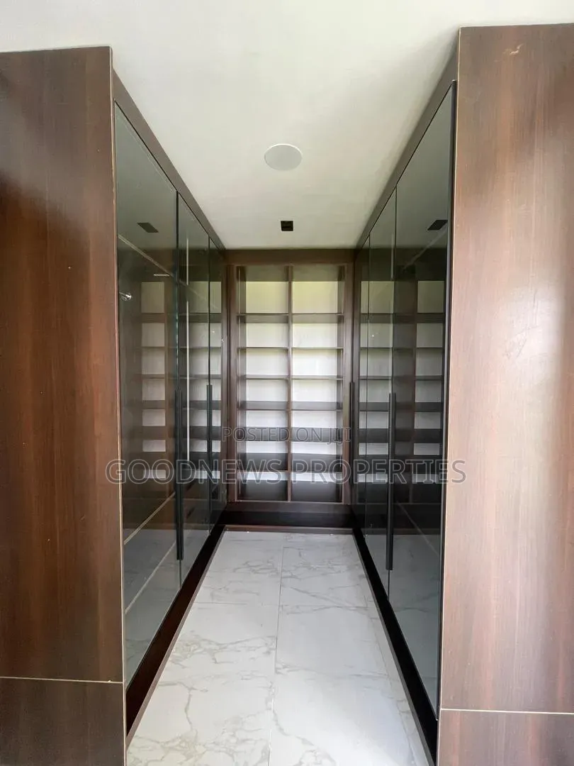 5bdrm Duplex in Ikate Lagos State for sale
