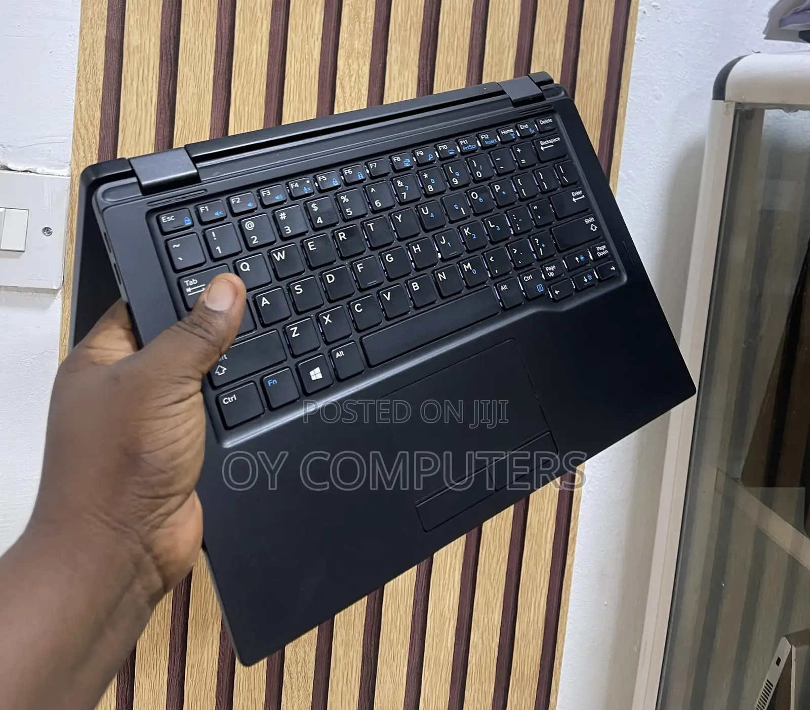 Laptop Dell Latitude 7389 2-in-1 16GB Intel Core i7 SSD 256GB