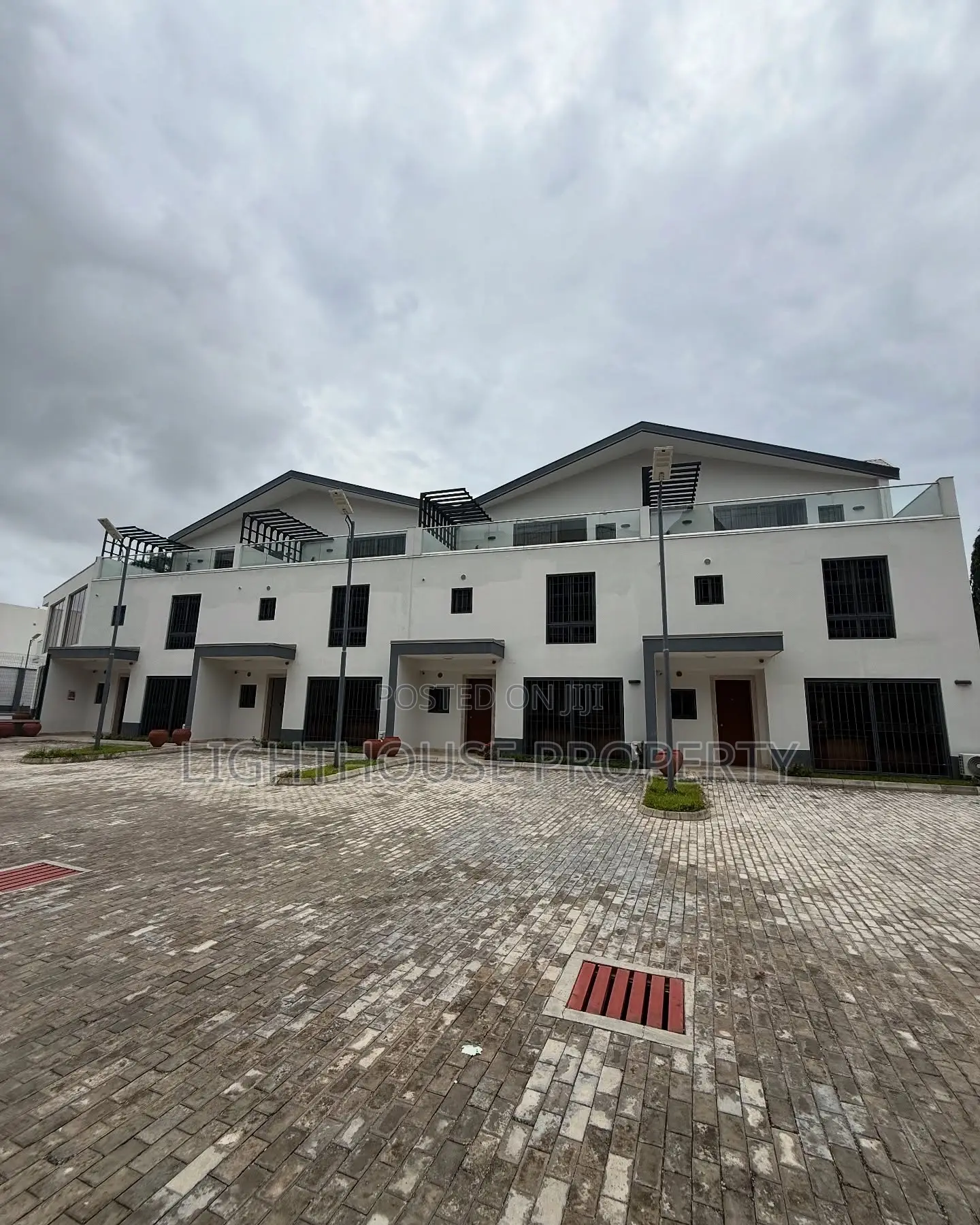Furnished 3bdrm Duplex in Asokoro Main for rent