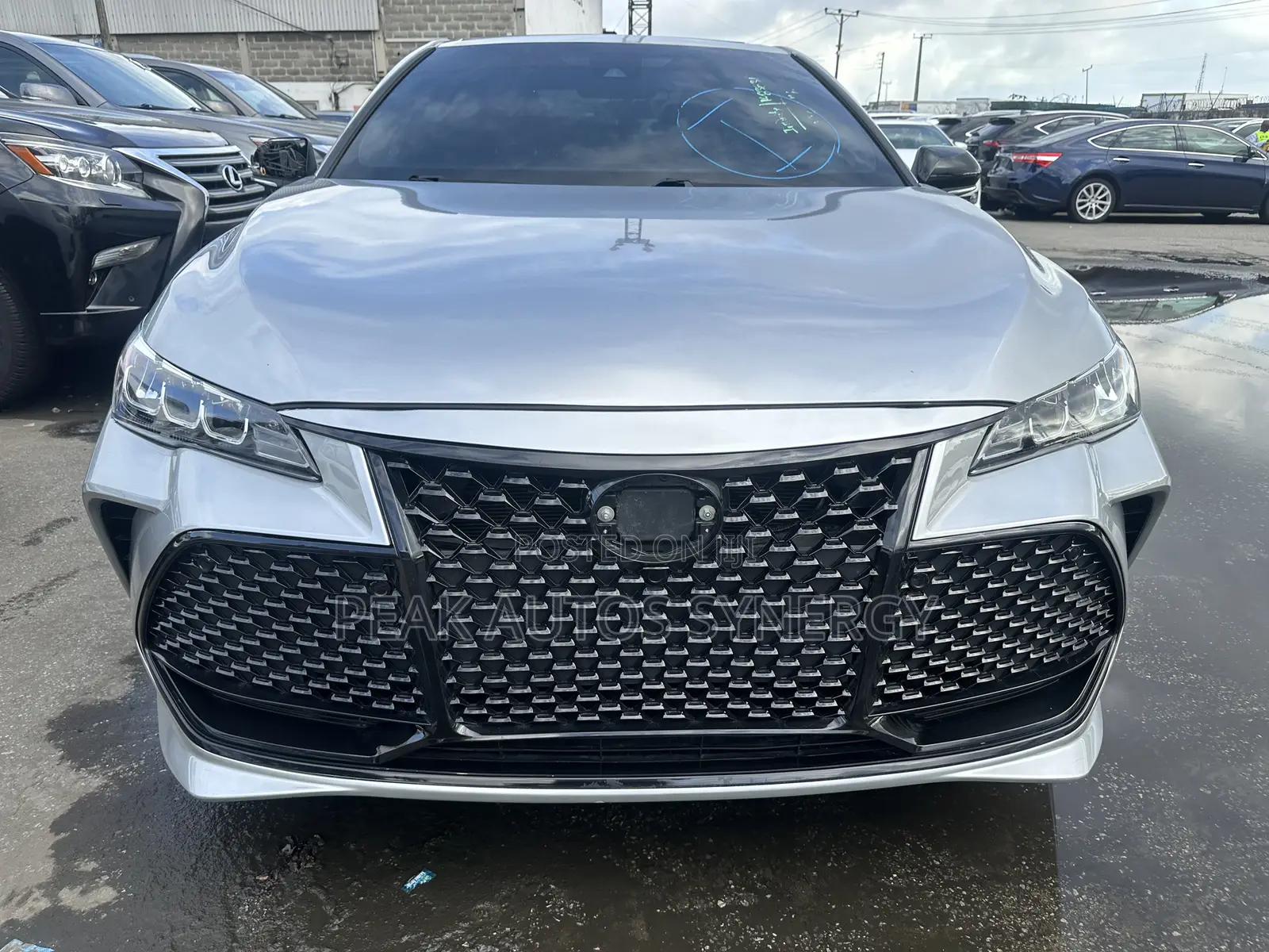 Toyota Avalon XSE Nightshade 2021 Silver