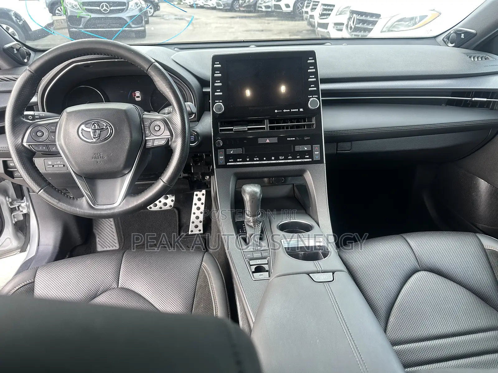 Toyota Avalon XSE Nightshade 2021 Silver