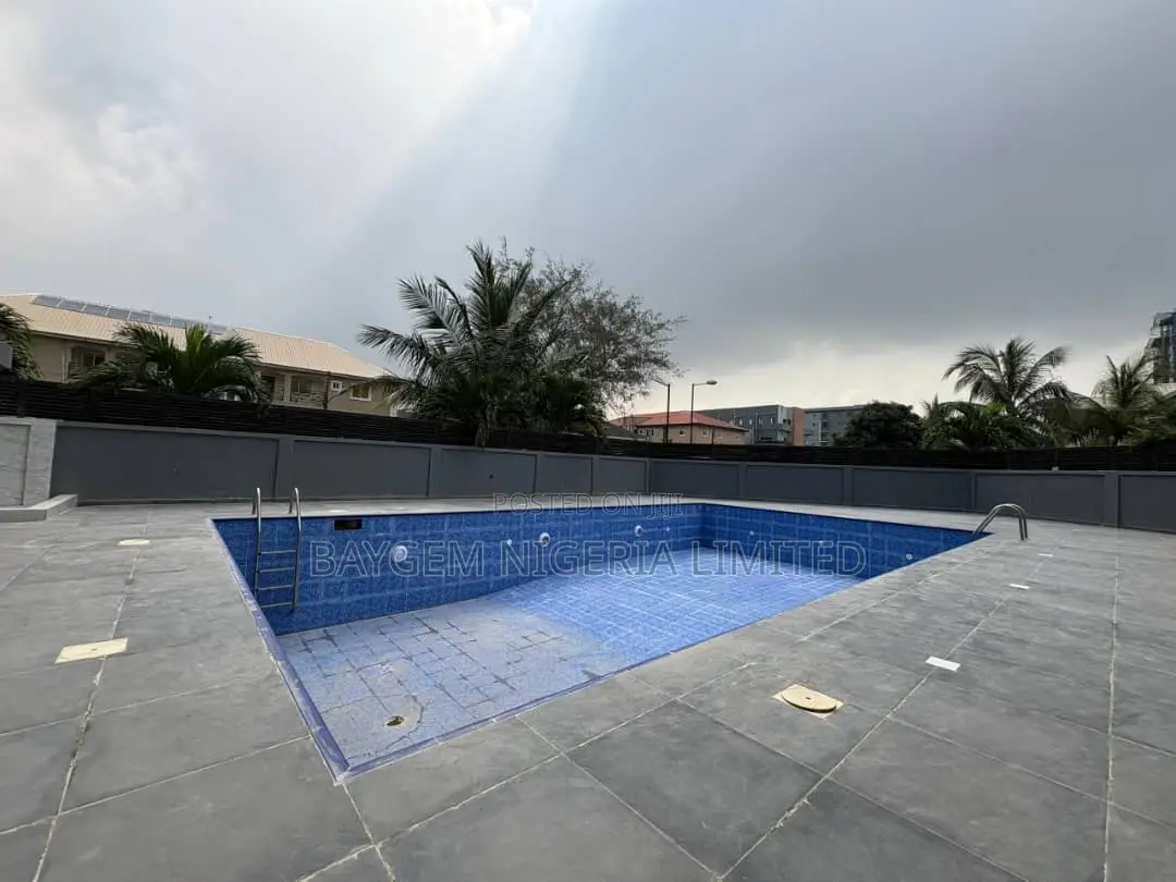 3bdrm Apartment in Off Esther Adeleke, Lekki Phase 1 for rent