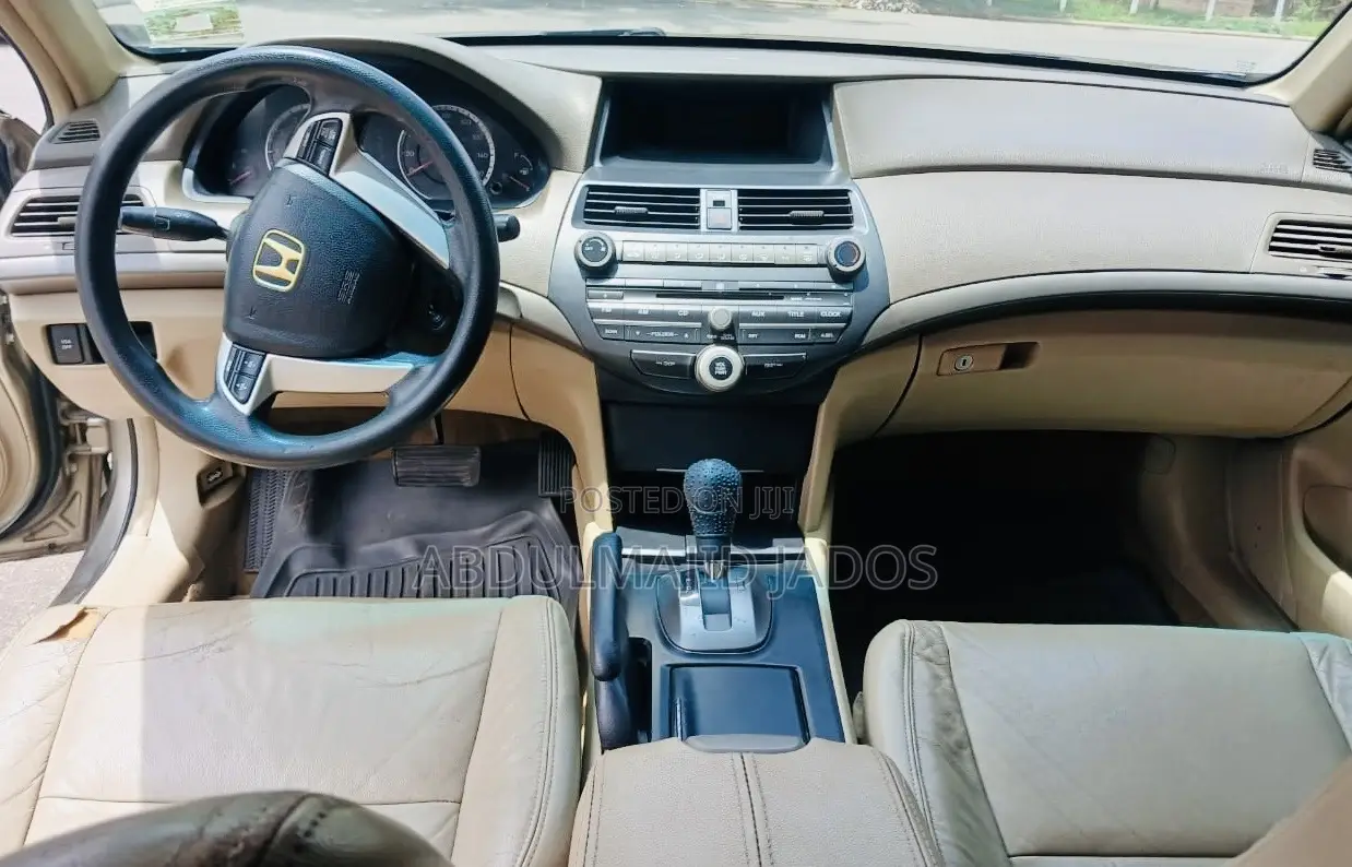 Honda Accord 2012 Gold