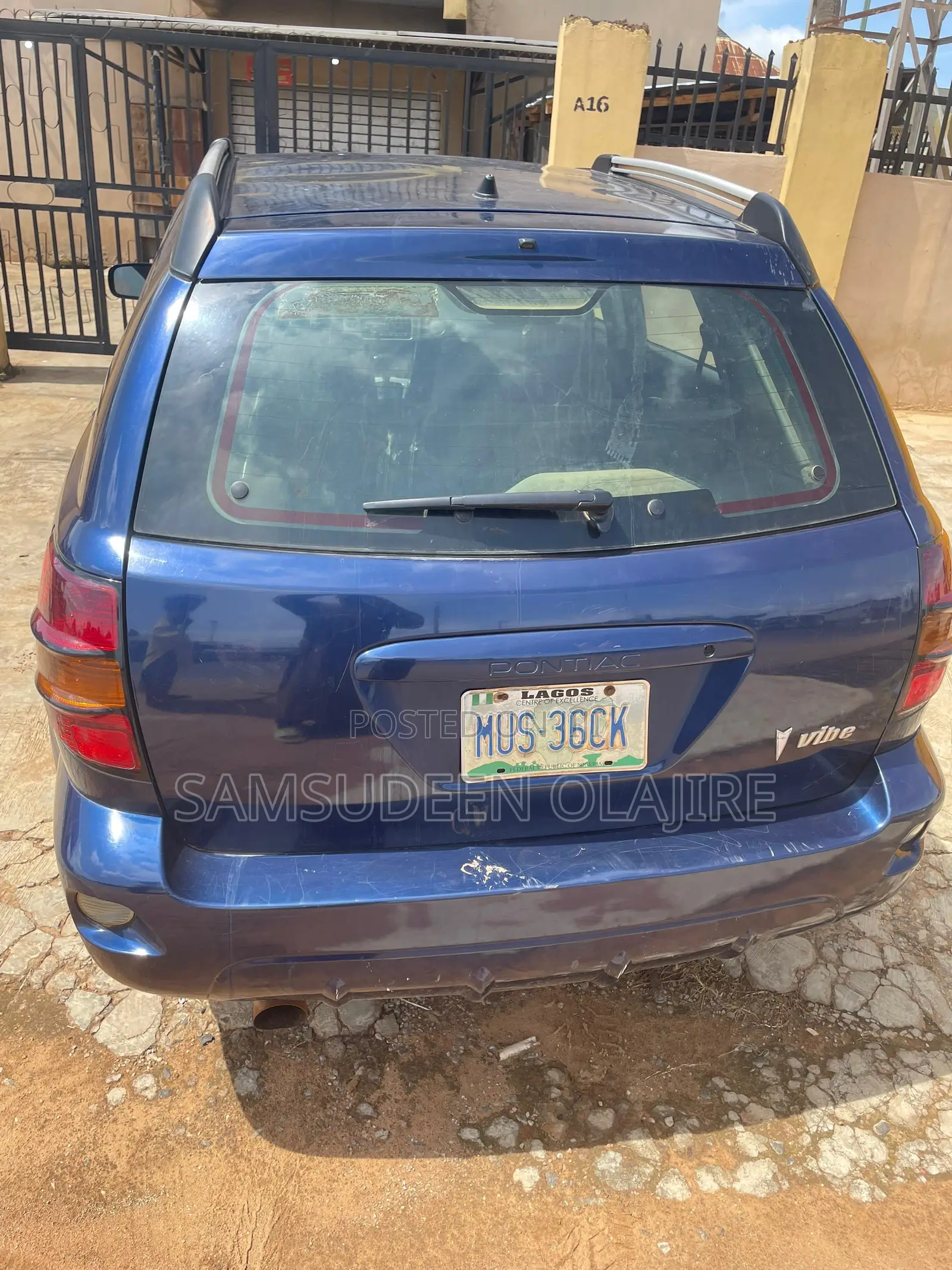 Pontiac Vibe 2005 Blue