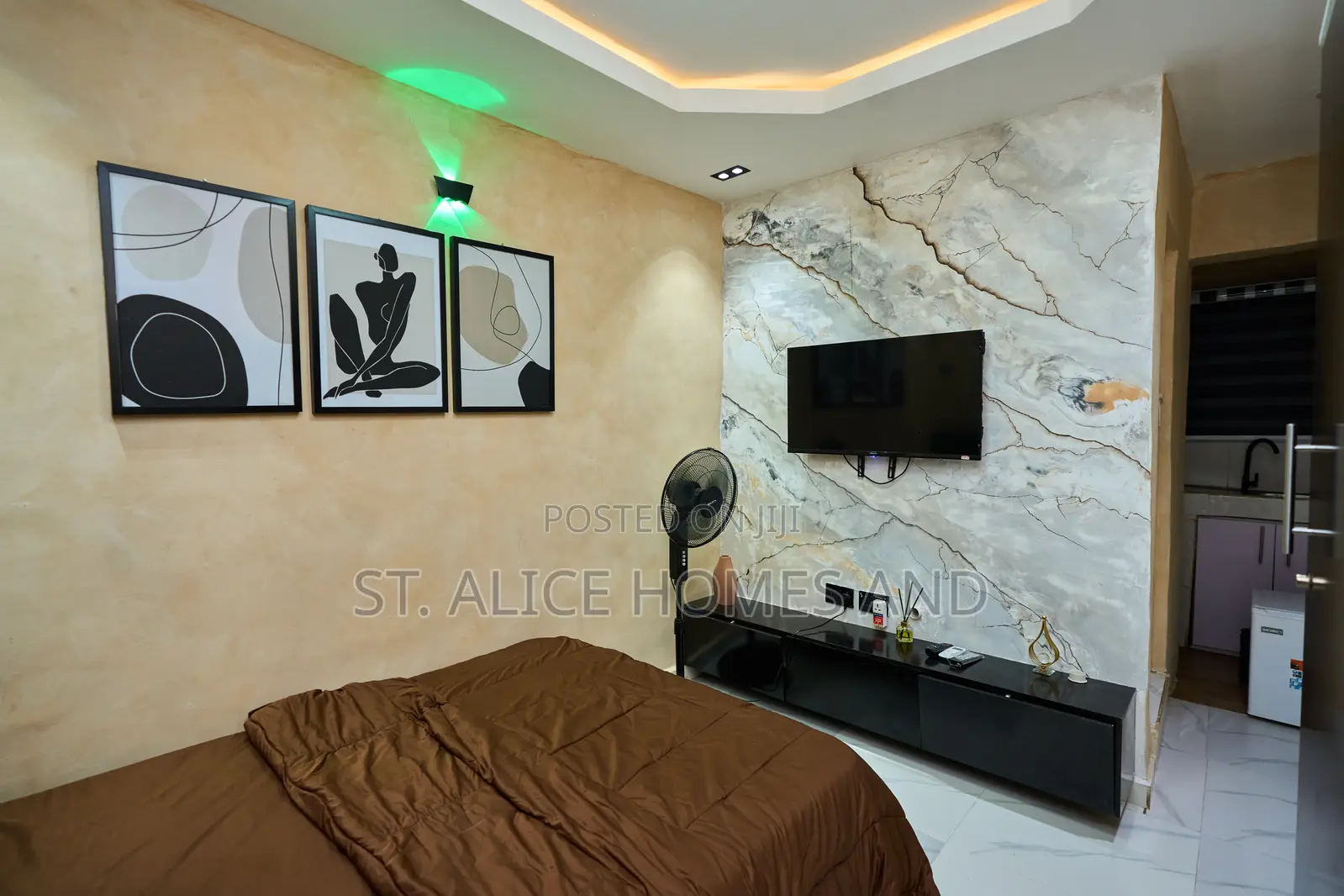 L & L Isimi Urban Studio Apartment, Gbagada, Lagos