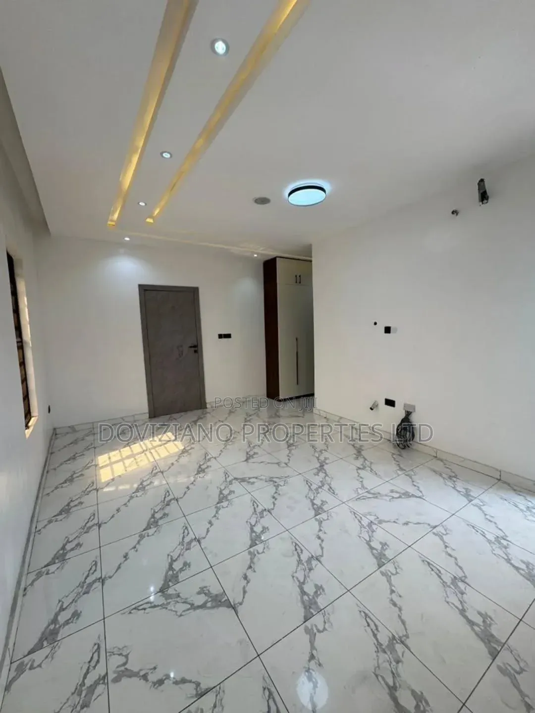 4bdrm Duplex in Lekki Phase 1 for sale