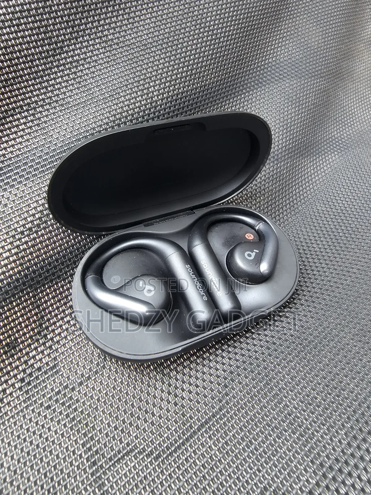 Soundcore Aerofit