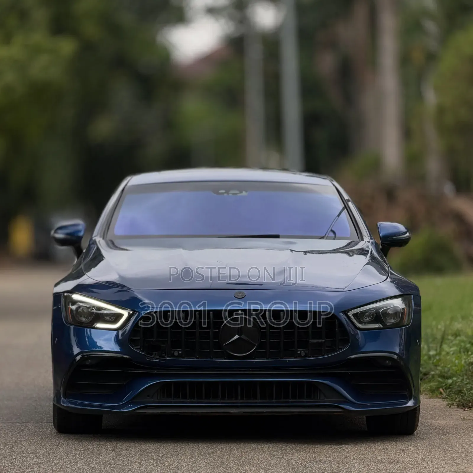 Mercedes-Benz AMG GT 2022 Blue