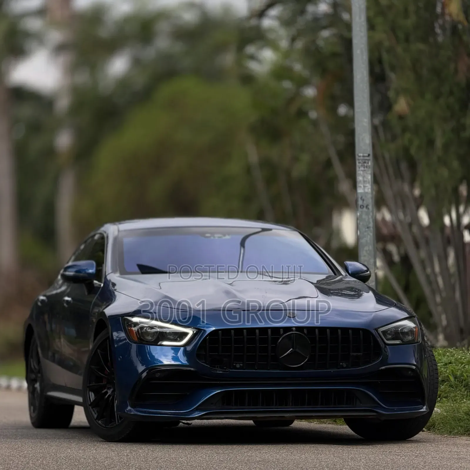 Mercedes-Benz AMG GT 2022 Blue
