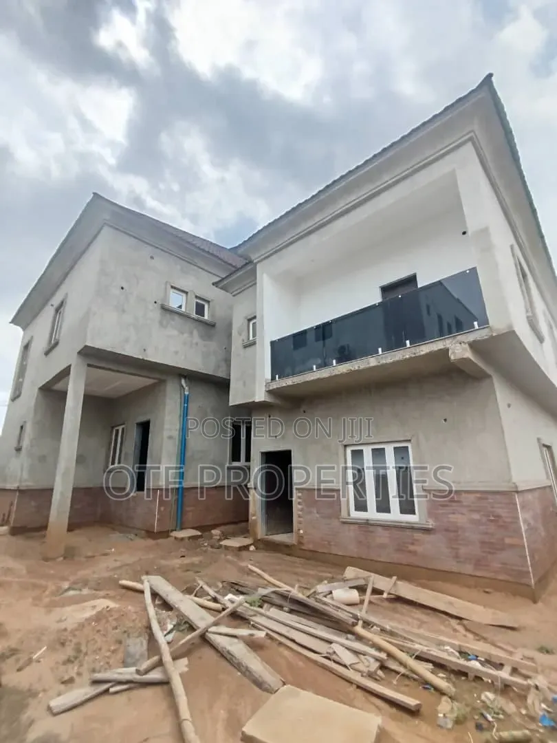 10bdrm Duplex in Katampe (Main) for rent