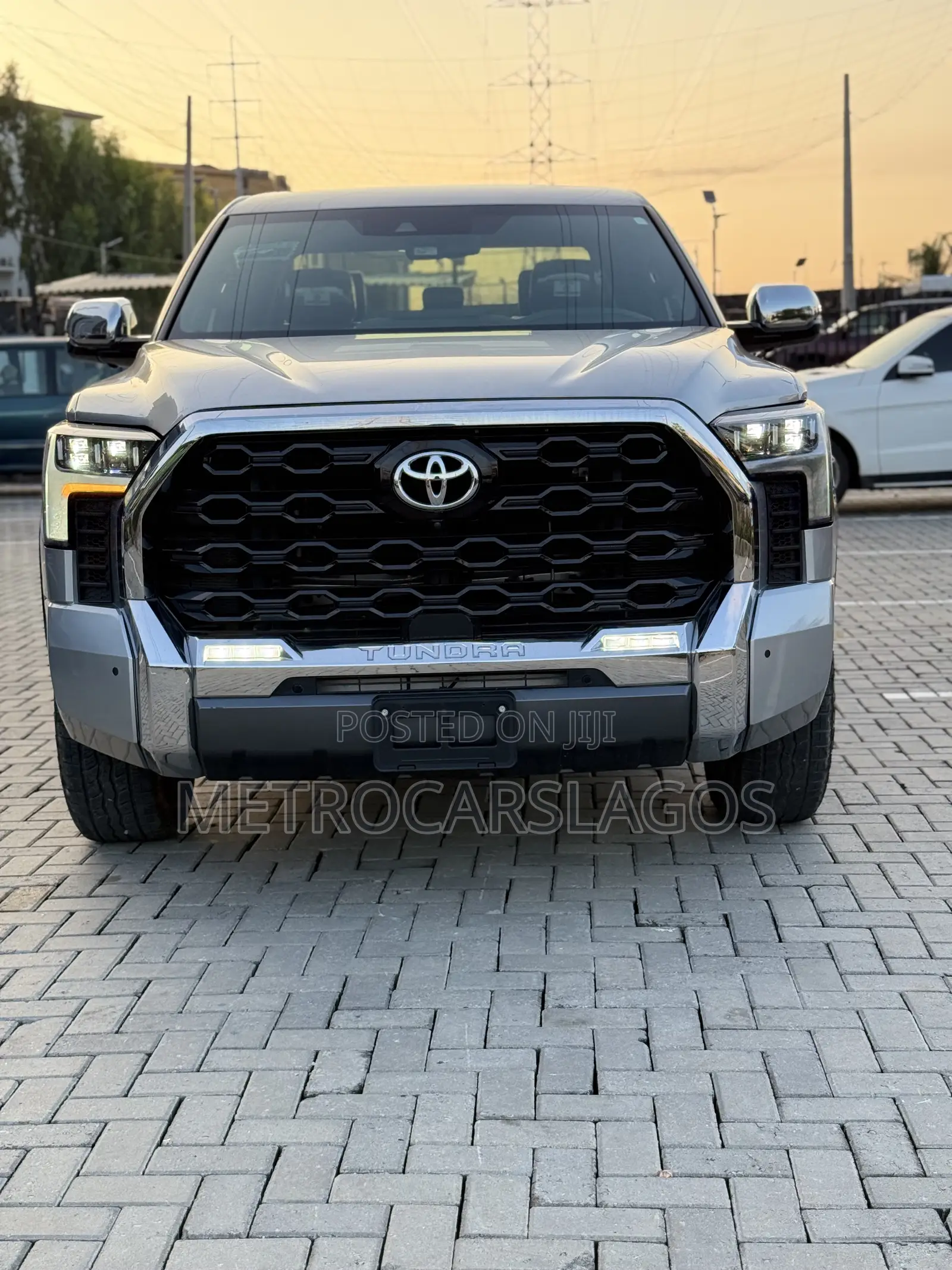 Toyota Tundra 1794 Edition CrewMax 6.5' Bed 2024 Gray