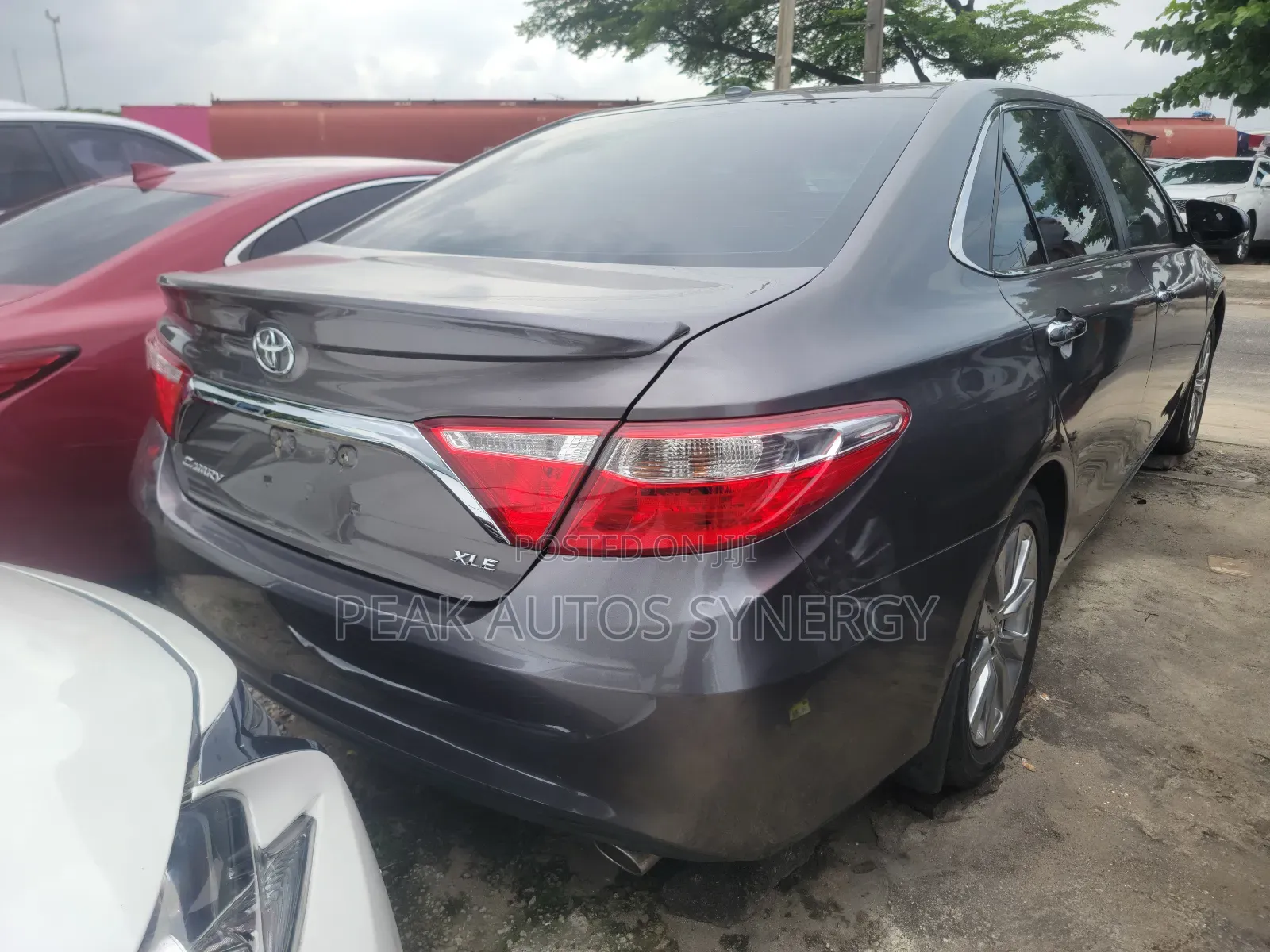 Toyota Camry 2016 Gray