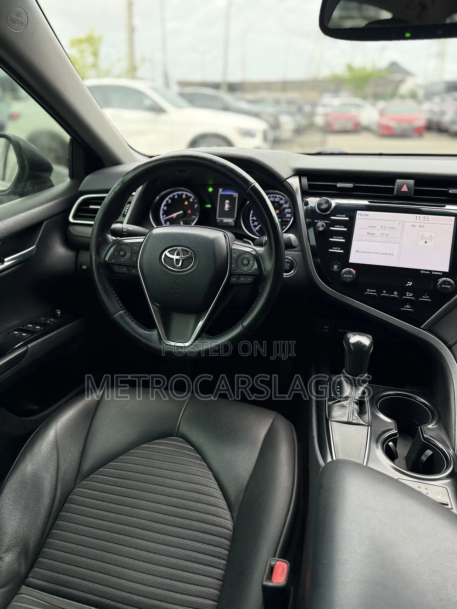 Toyota Camry 2018 Blue