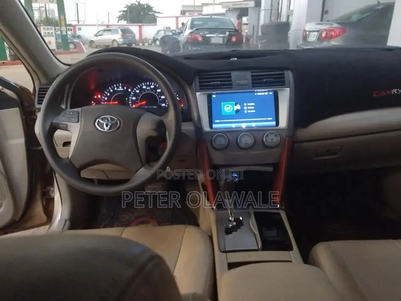 Toyota Camry 2010 Gold