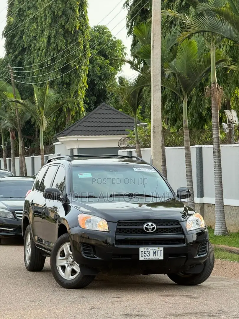 Toyota RAV4 2010 Black