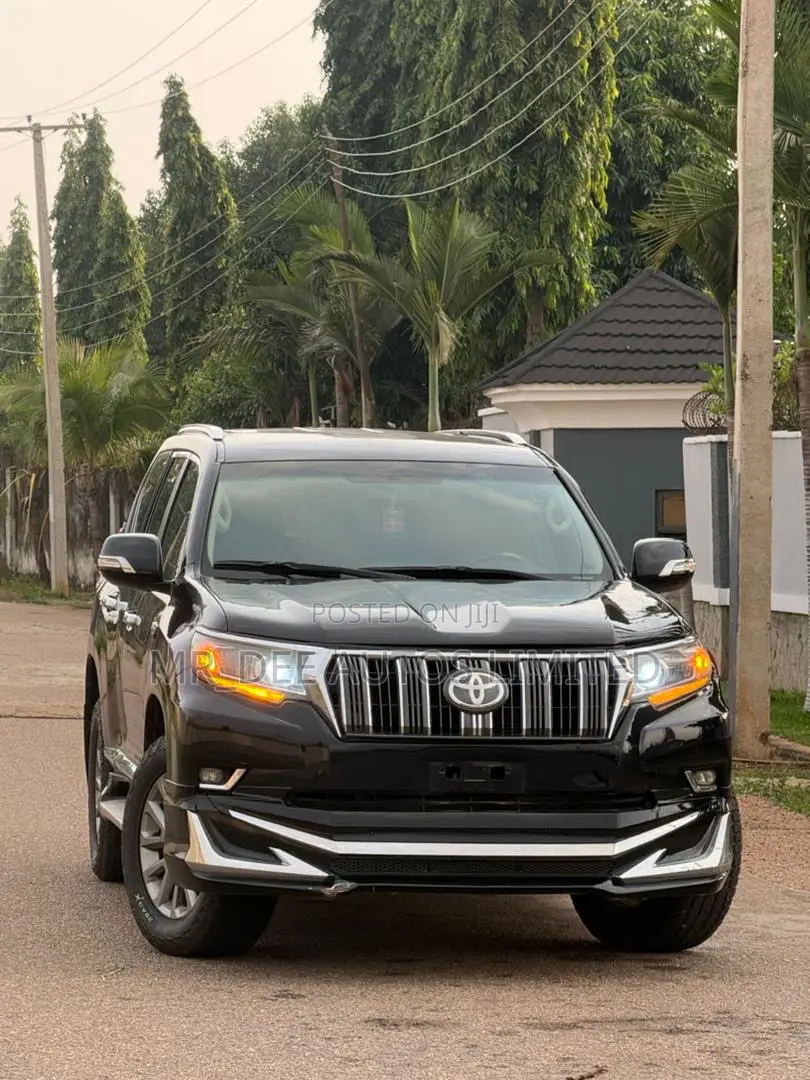Toyota Land Cruiser Prado 2012 Black