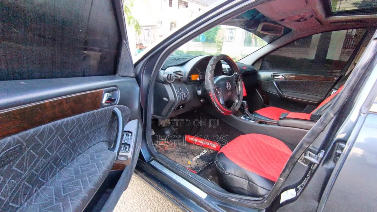 Mercedes-Benz C240 2004 Blue