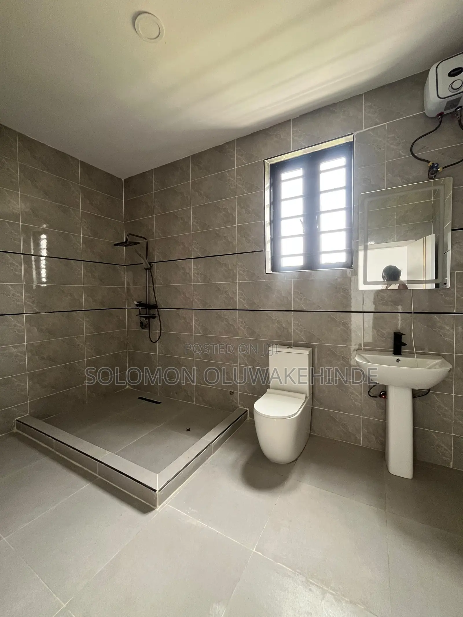 4bdrm Duplex in Ajah, Lekki Phase 2 for sale