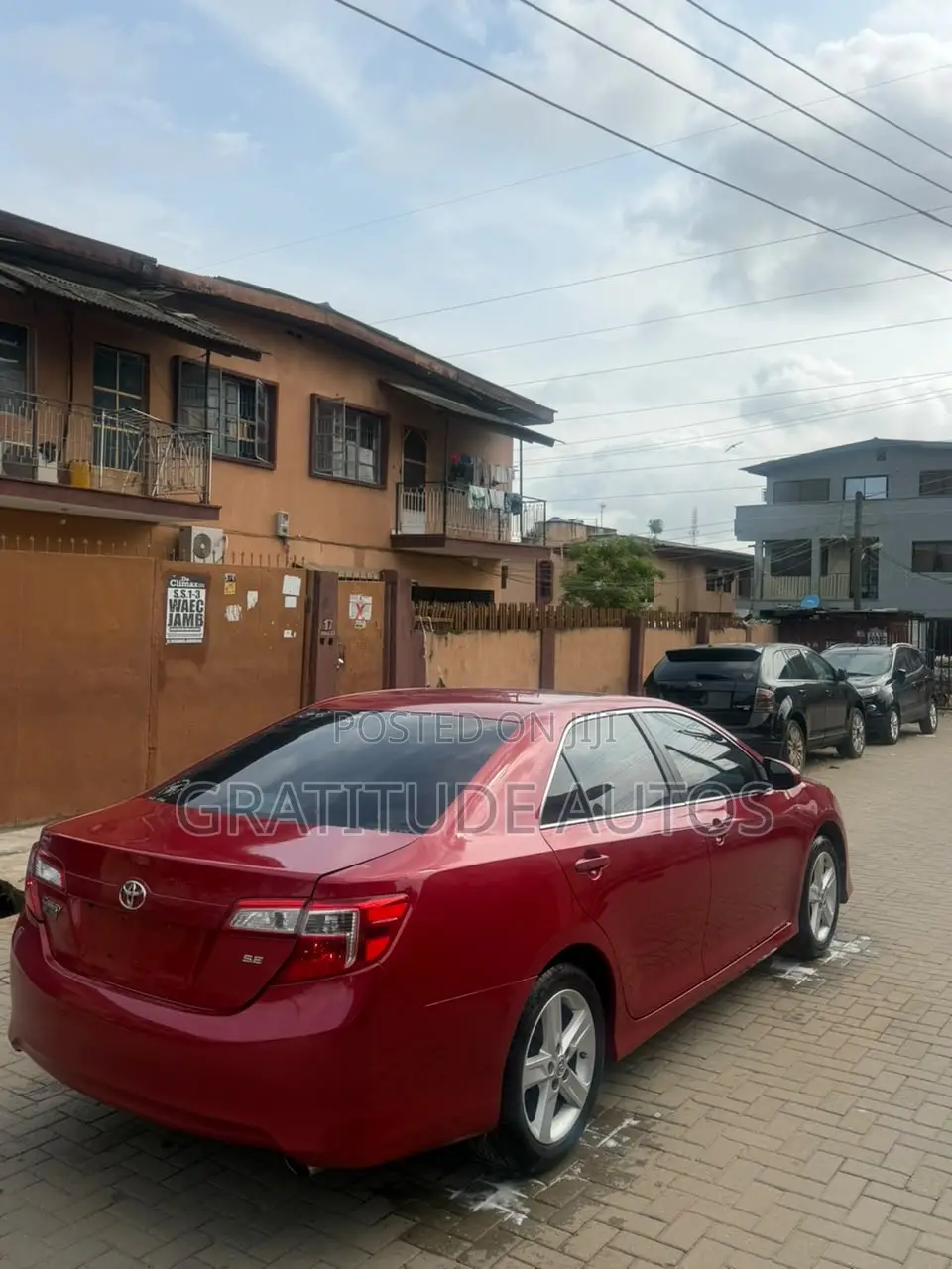 Toyota Camry SE 4dr Sedan (2.5L 4cyl 6A) 2013 Red