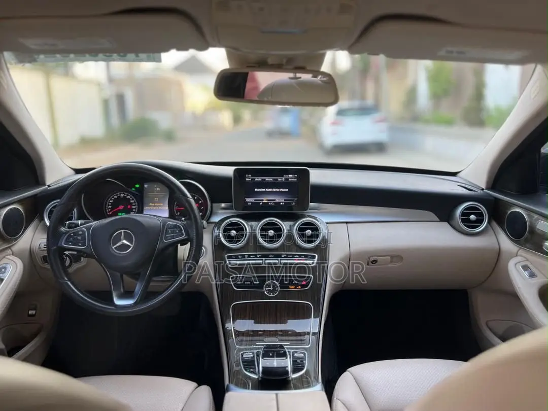 Mercedes-Benz C300 Base Sedan RWD (2.0L 4cyl 7A) 2016 Black