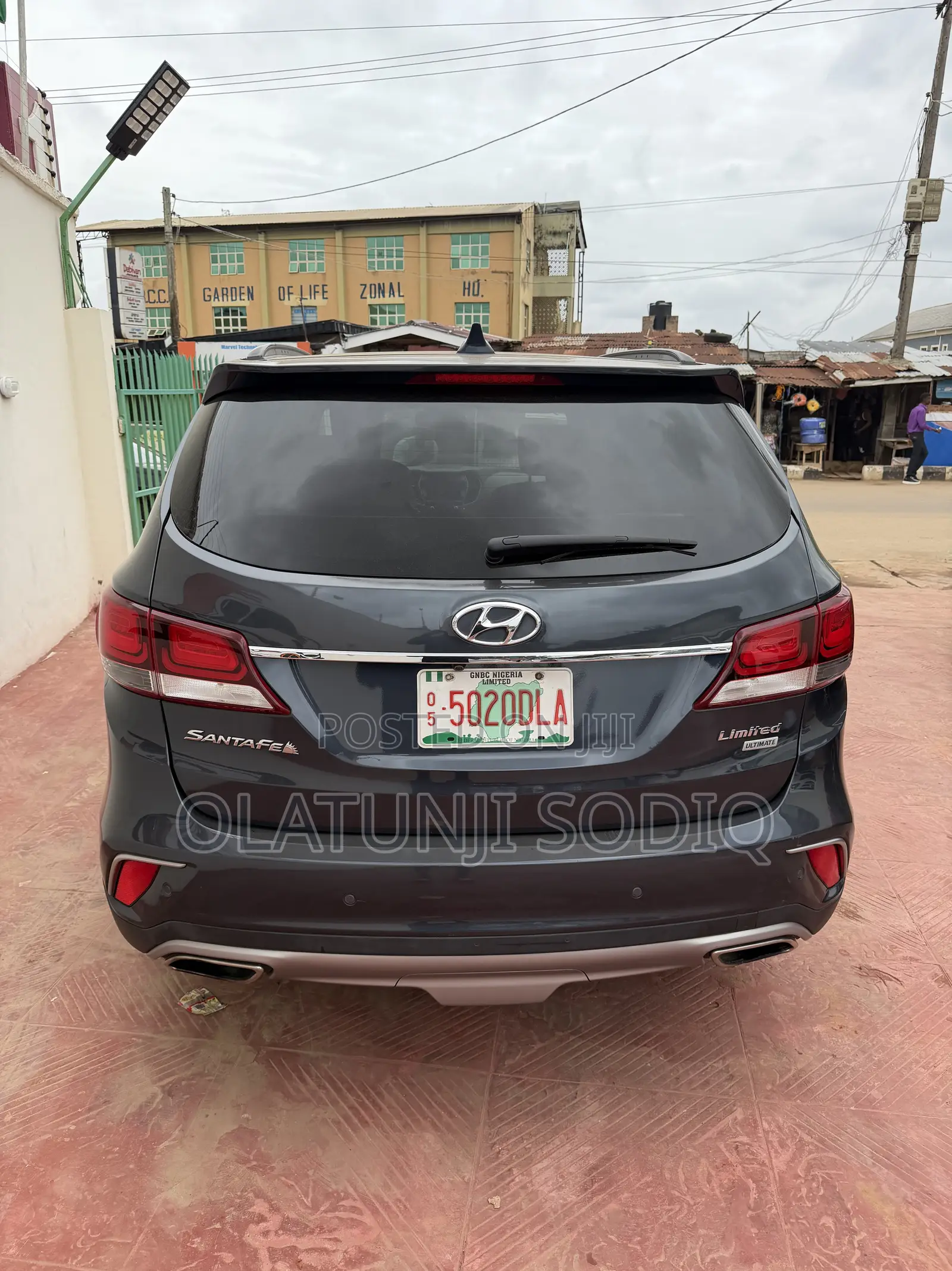 Hyundai Santa Fe SE Ultimate FWD 2017 Gray