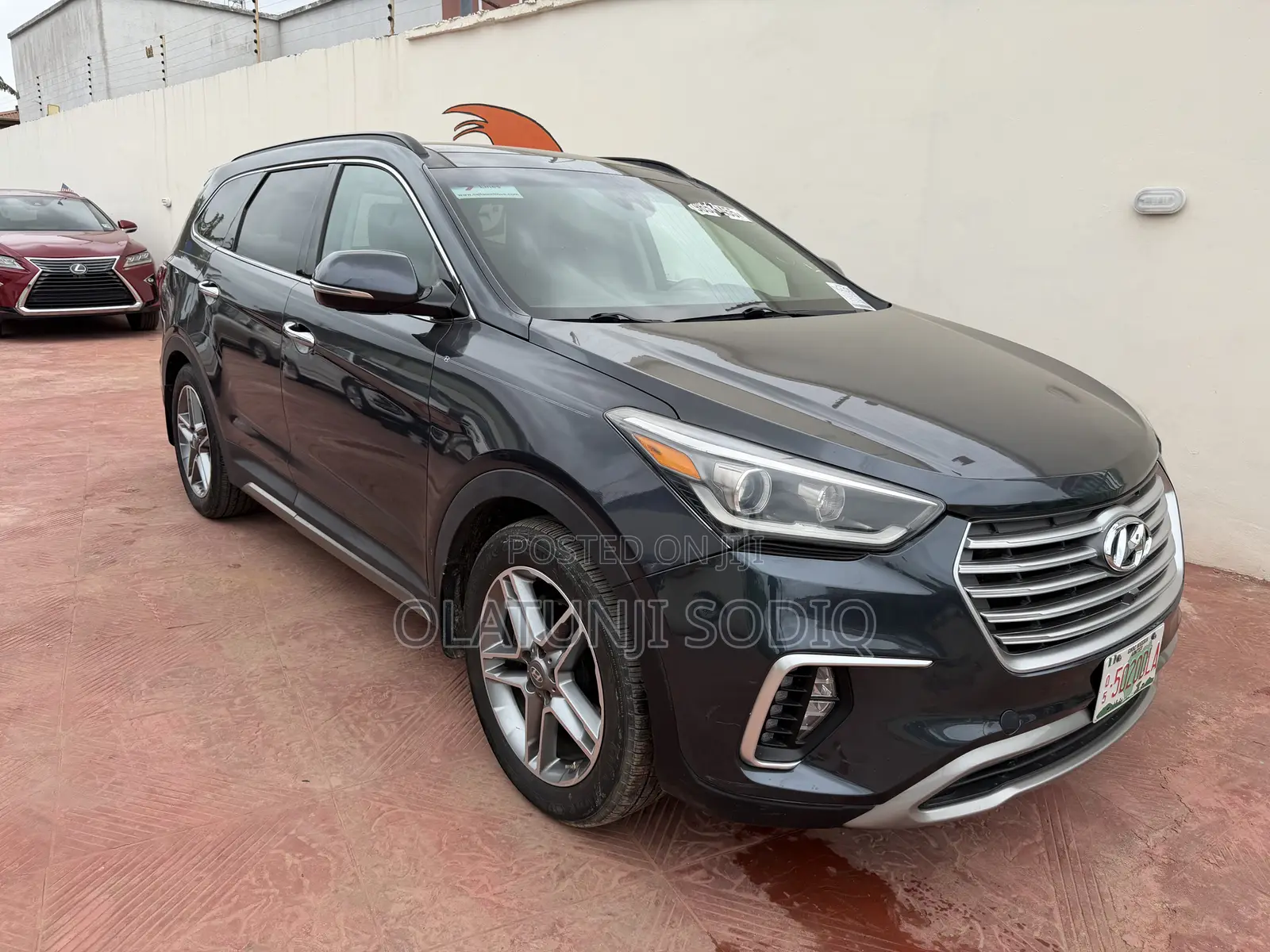 Hyundai Santa Fe SE Ultimate FWD 2017 Gray