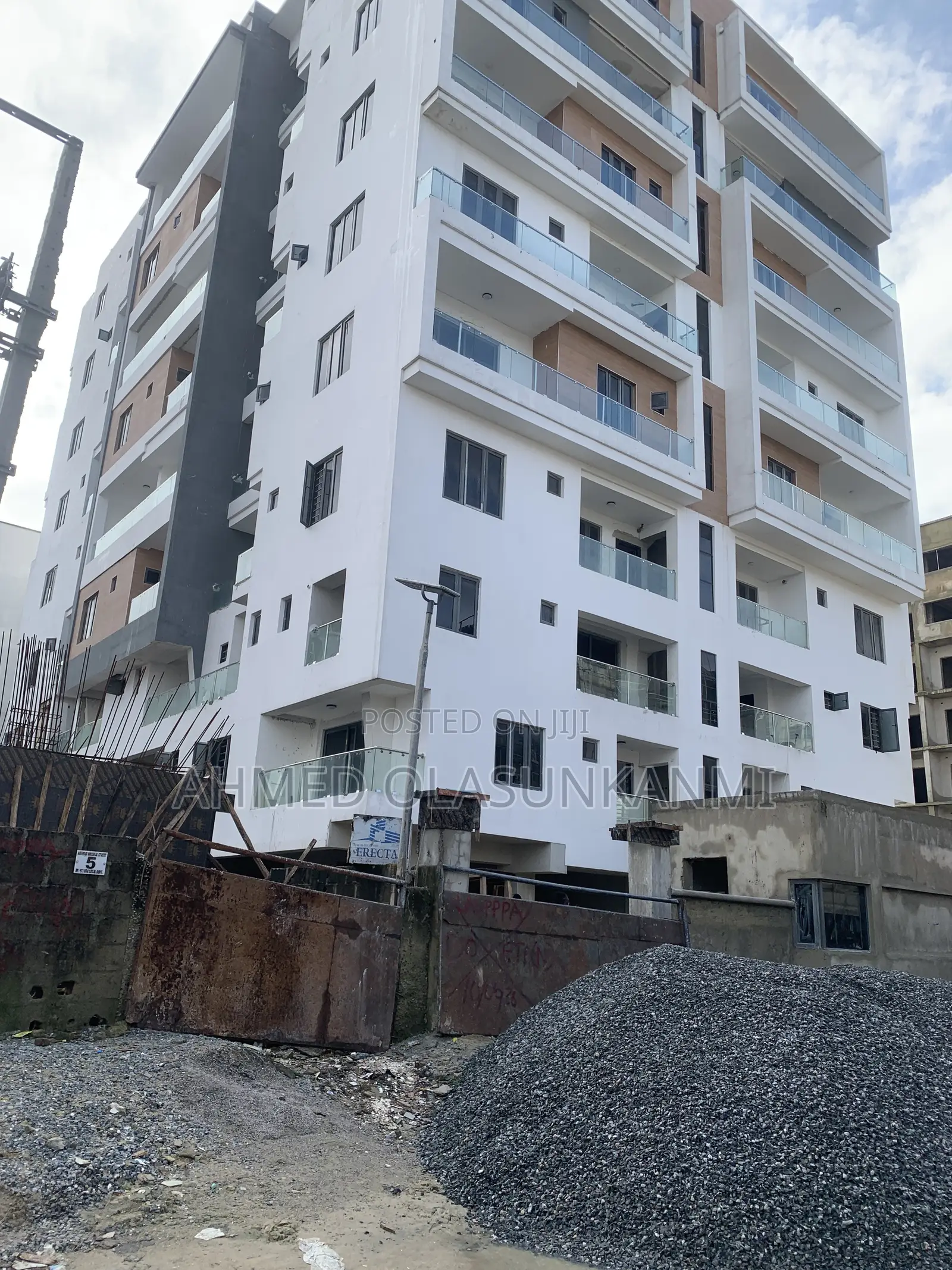 Furnished 2bdrm Maisonette in Ambiance Heights, Lekki Phase 1 for sale
