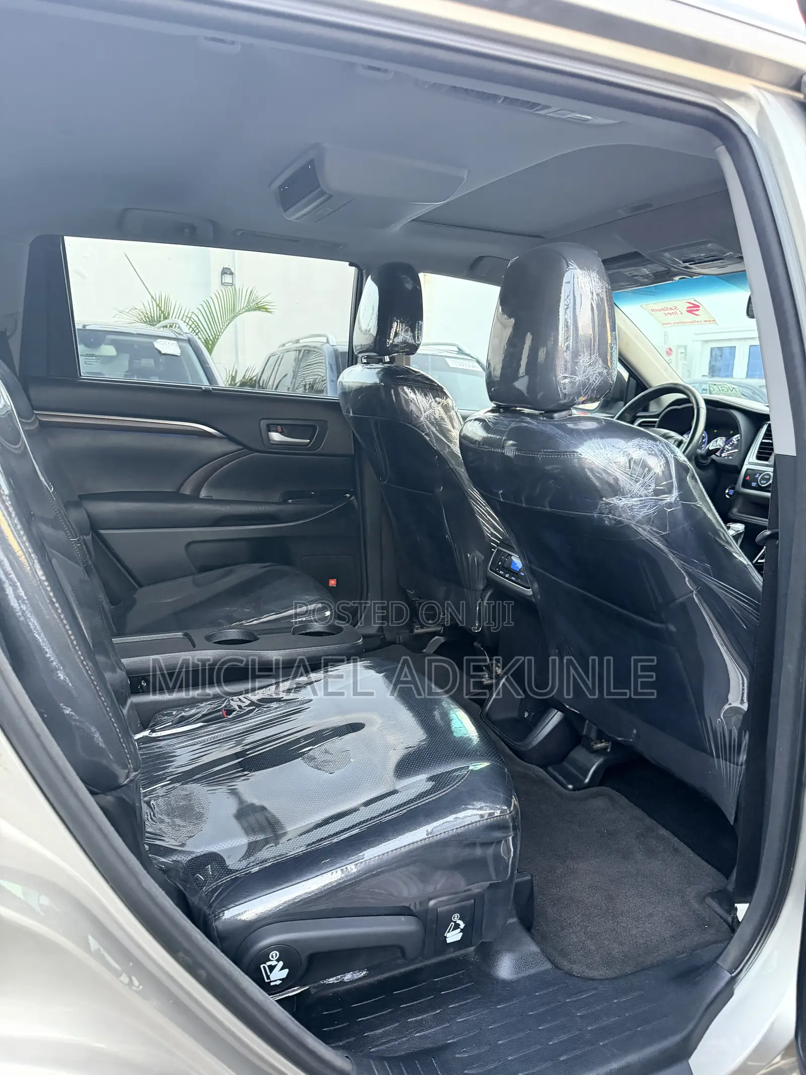 Toyota Highlander 2015 Gold