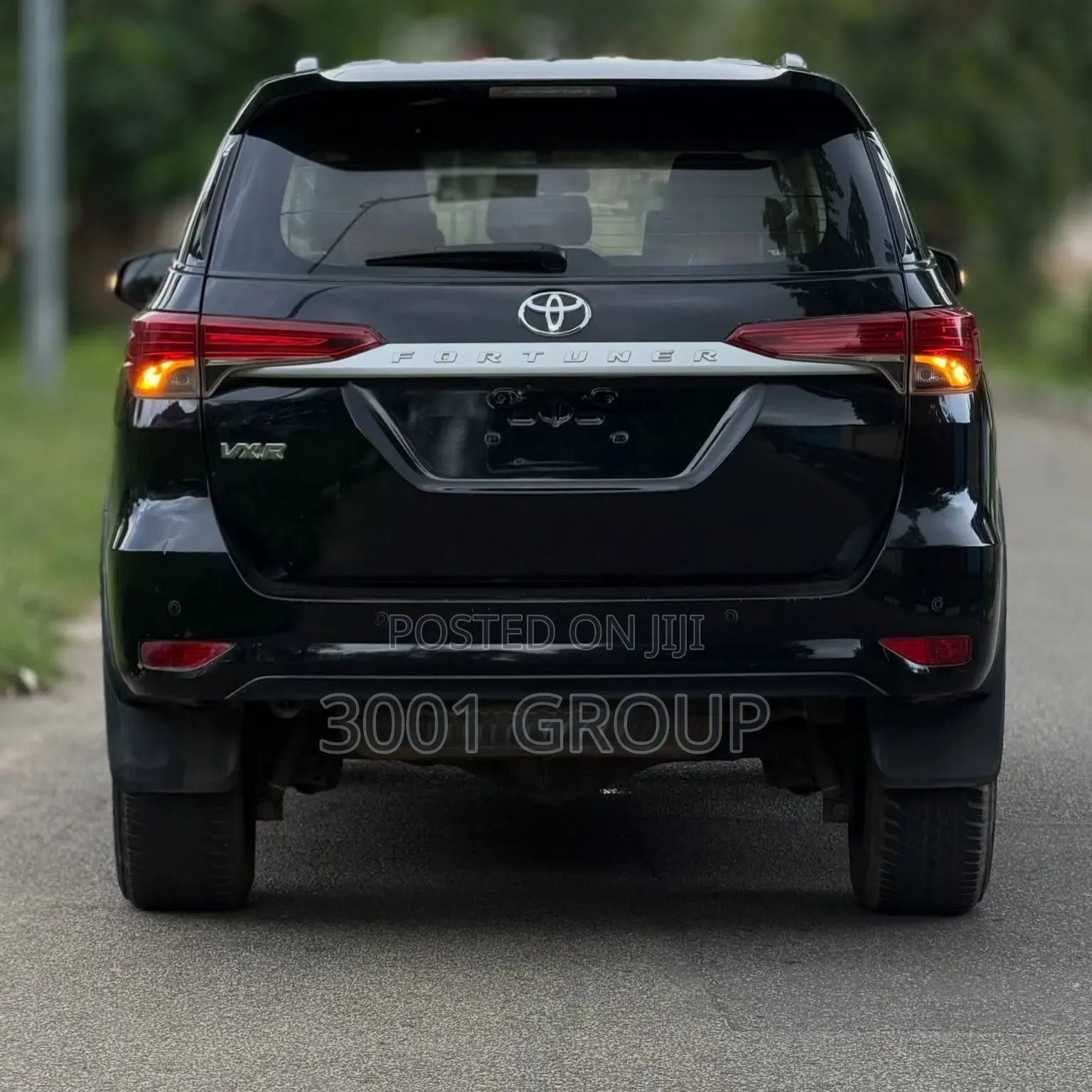 Toyota Fortuner 2022 Black