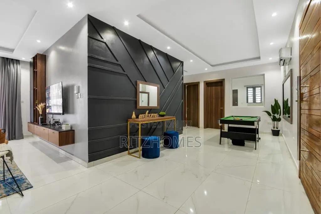 Furnished 2bdrm Apartment in Ikate for sale