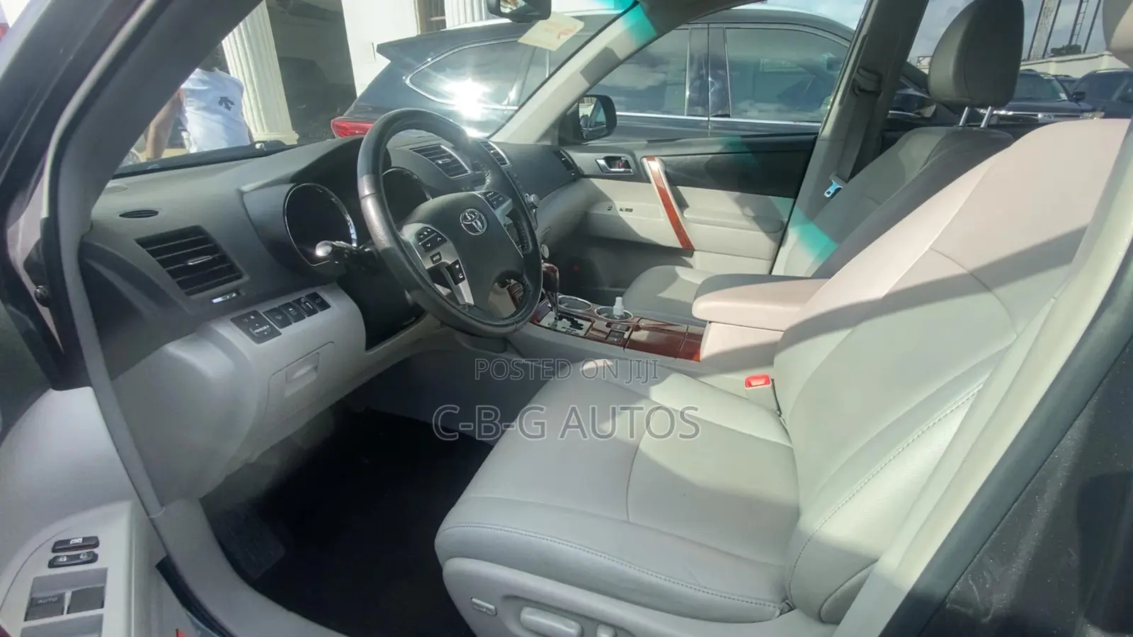 Toyota Highlander Limited 2012 Gray